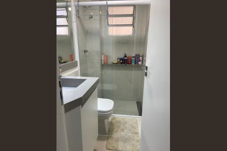Apartamento à venda com 63m², 3 quartos e 1 vaga Apartamento à venda com 63m², 3 quartos e 1 vagaBanheiro