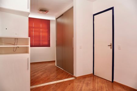 Suíte de apartamento à venda com 3 quartos, 132m² em Coração Eucarístico, Belo Horizonte