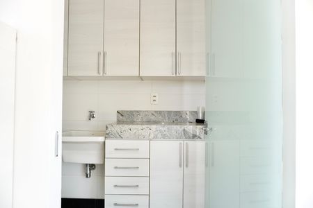 Área de Serviço de apartamento à venda com 3 quartos, 132m² em Coração Eucarístico, Belo Horizonte