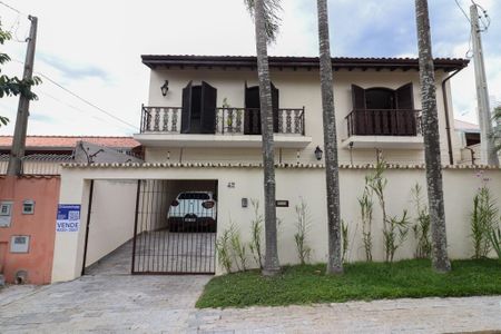Casa à venda com 3 quartos, 325m² em Jardim Presidente Wenceslau, Campinas