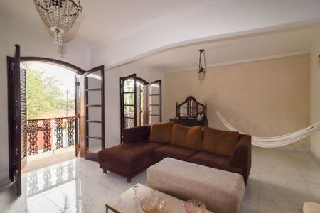 Casa à venda com 3 quartos, 325m² em Jardim Presidente Wenceslau, Campinas