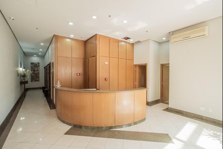 Hall de entrada/Recepção de apartamento para alugar com 1 quarto, 45m² em Vila Clementino, São Paulo