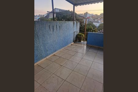 Área externa de casa à venda com 3 quartos, 224m² em Vila M Genoveva, Jundiaí