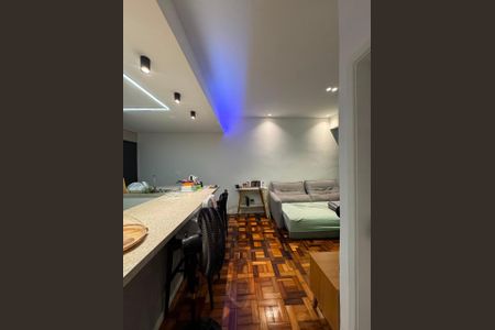 Sala de apartamento à venda com 2 quartos, 80m² em Copacabana, Rio de Janeiro