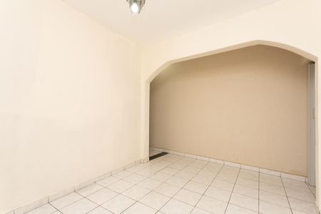 Casa para alugar com 2 quartos, 90m² em Vila Solange, São Paulo