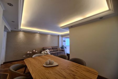 Apartamento à venda com 89m², 3 quartos e 1 vaga Apartamento à venda com 89m², 3 quartos e 1 vagaSala