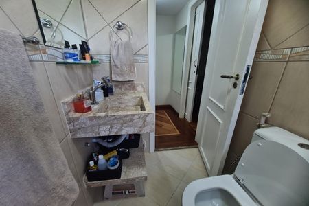 Apartamento à venda com 89m², 3 quartos e 1 vaga Apartamento à venda com 89m², 3 quartos e 1 vagaBanheiro