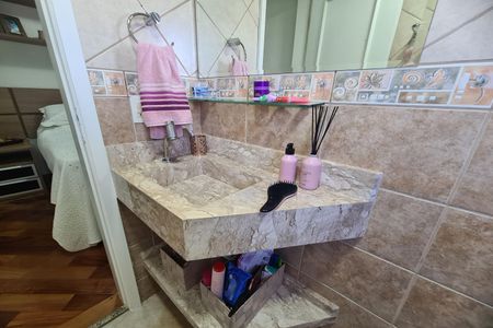 Apartamento à venda com 89m², 3 quartos e 1 vaga Apartamento à venda com 89m², 3 quartos e 1 vagaBanheiro da Suíte