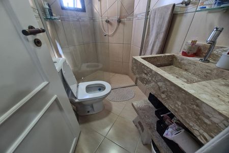 Apartamento à venda com 89m², 3 quartos e 1 vaga Apartamento à venda com 89m², 3 quartos e 1 vagaBanheiro