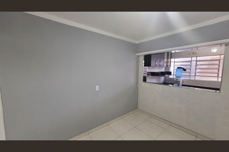 Casa para alugar com 2 quartos, 130m² em Jardim Egle, São Paulo