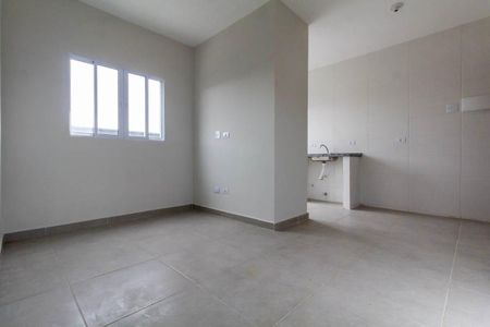 Sala de apartamento para alugar com 2 quartos, 46m² em Vila Nhocuné, São Paulo