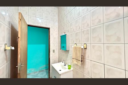Banheiro 2 de casa para alugar com 3 quartos, 161m² em Vila Imaculada, Guarulhos