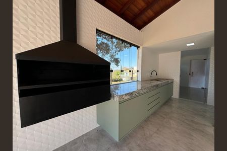Casa à venda com 3 quartos, 1000m² em Francisco Pereira, Lagoa Santa