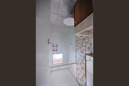 Banheiro de apartamento à venda com 2 quartos, 47m² em Vila Ré, São Paulo