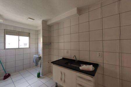 Cozinha de apartamento para alugar com 2 quartos, 42m² em Loteamento Parque Centenario, Campinas