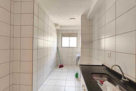 Cozinha de apartamento para alugar com 2 quartos, 42m² em Loteamento Parque Centenario, Campinas