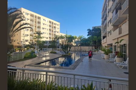 Piscina de apartamento para alugar com 2 quartos, 60m² em Taquara, Rio de Janeiro
