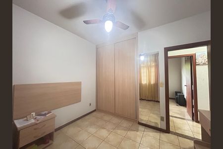Casa à venda com 3 quartos, 420m² em Industrial, Lagoa Santa