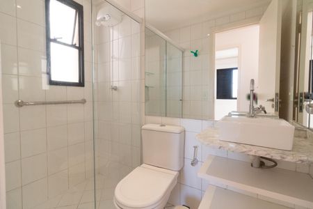 Apartamento à venda com 47m², 2 quartos e 1 vaga Apartamento à venda com 47m², 2 quartos e 1 vagaBanheiro