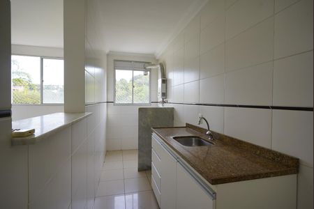 Cozinha de apartamento para alugar com 2 quartos, 45m² em Passo das Pedras, Porto Alegre
