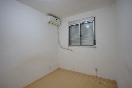 Quarto 2 de apartamento para alugar com 2 quartos, 45m² em Passo das Pedras, Porto Alegre