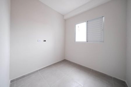 Quarto 1 de apartamento para alugar com 2 quartos, 45m² em Vila Nhocuné, São Paulo