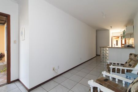 Sala de casa para alugar com 3 quartos, 150m² em Hípica, Porto Alegre