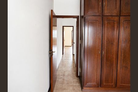 Quarto de casa à venda com 2 quartos, 113m² em Vila Clarice, São Paulo