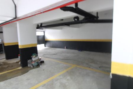 garagem de apartamento para alugar com 2 quartos, 45m² em Vila Nhocuné, São Paulo