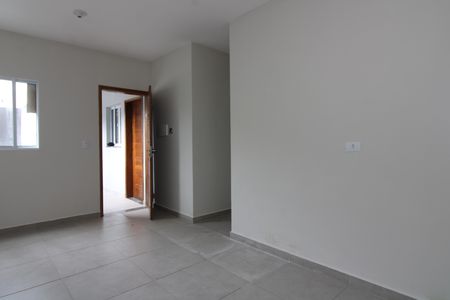 Apartamento para alugar com 2 quartos, 45m² em Vila Nhocuné, São Paulo