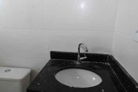 Apartamento para alugar com 45m², 2 quartos e sem vagaBanheiro