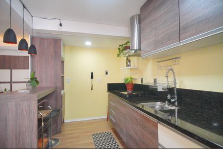 Cozinha de apartamento à venda com 2 quartos, 90m² em Pátria Nova, Novo Hamburgo