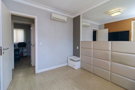 Apartamento à venda com 101m², 3 quartos e 2 vagas Apartamento à venda com 101m², 3 quartos e 2 vagasSuíte 1