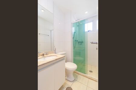 Apartamento à venda com 101m², 3 quartos e 2 vagas Apartamento à venda com 101m², 3 quartos e 2 vagasSuíte 2 - Banheiro