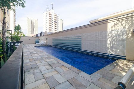 Apartamento à venda com 101m², 3 quartos e 2 vagas Apartamento à venda com 101m², 3 quartos e 2 vagasPiscina