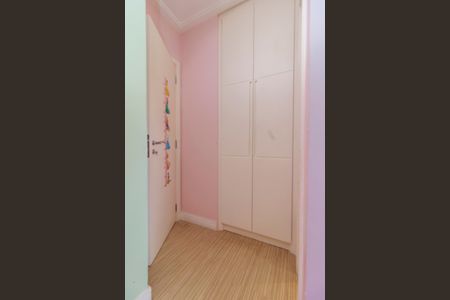 Apartamento à venda com 101m², 3 quartos e 2 vagas Apartamento à venda com 101m², 3 quartos e 2 vagasSuíte 2