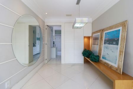 Sala de apartamento para alugar com 3 quartos, 101m² em Chácara Santo Antônio (zona Sul), São Paulo