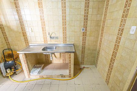 Cozinha de casa à venda com 3 quartos, 190m² em Itapoã, Belo Horizonte