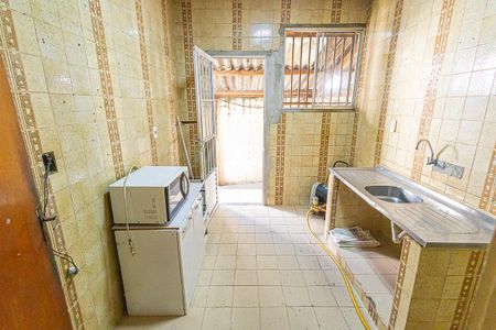 Cozinha de casa à venda com 3 quartos, 190m² em Itapoã, Belo Horizonte