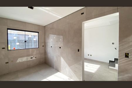 Cozinha de casa à venda com 2 quartos, 65m² em Vila Ré, São Paulo