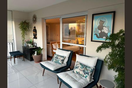 Varanda de apartamento à venda com 3 quartos, 120m² em Vila Campo Grande, São Paulo