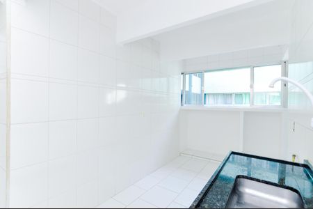 Cozinha de apartamento para alugar com 3 quartos, 63m² em Parque Cecap, Guarulhos