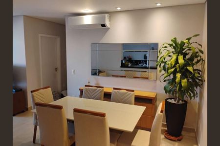 Apartamento à venda com 107m², 3 quartos e 2 vagas