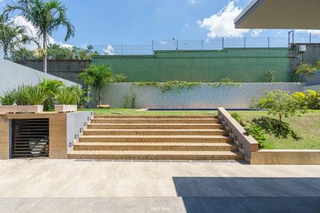 Casa à venda com 3 quartos, 285m² em Residencial Aziz Louveira, Vinhedo