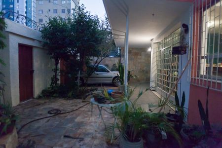 Jardim de casa à venda com 5 quartos, 245m² em Floresta, Belo Horizonte