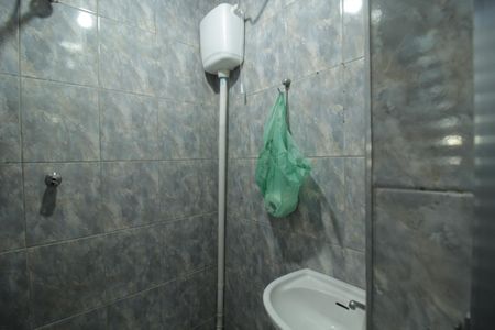 Banheiro de casa para alugar com 2 quartos, 50m² em Pirituba, São Paulo