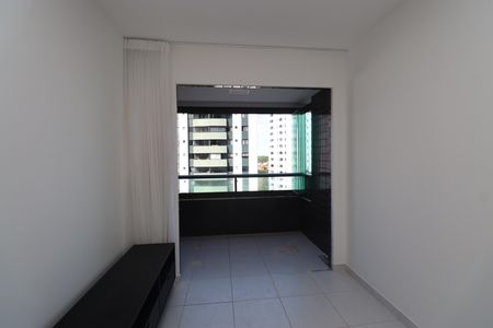 Sala  de apartamento para alugar com 2 quartos, 58m² em Brotas, Salvador