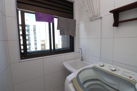 Área de Serviço de apartamento para alugar com 2 quartos, 58m² em Brotas, Salvador