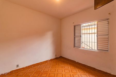 Casa para alugar com 4 quartos, 149m² em Jardim Oriental, São Paulo