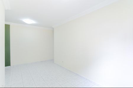 Sala de apartamento à venda com 2 quartos, 56m² em Jardim Cocaia, Guarulhos
